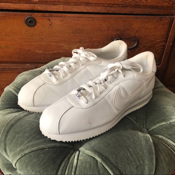 nike cortez tag